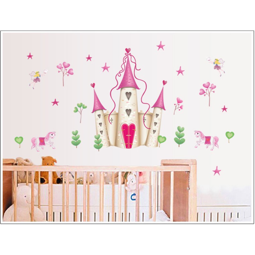 Decal dán tường lâu đài màu hồng và tim nhỏ