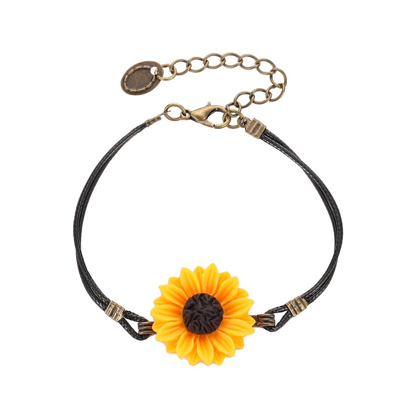 Small Fresh Chrysanthemum Leather Bracelet