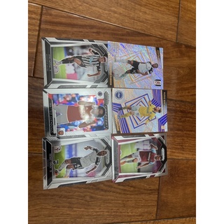 Thẻ cầu thủ Topps/Panini