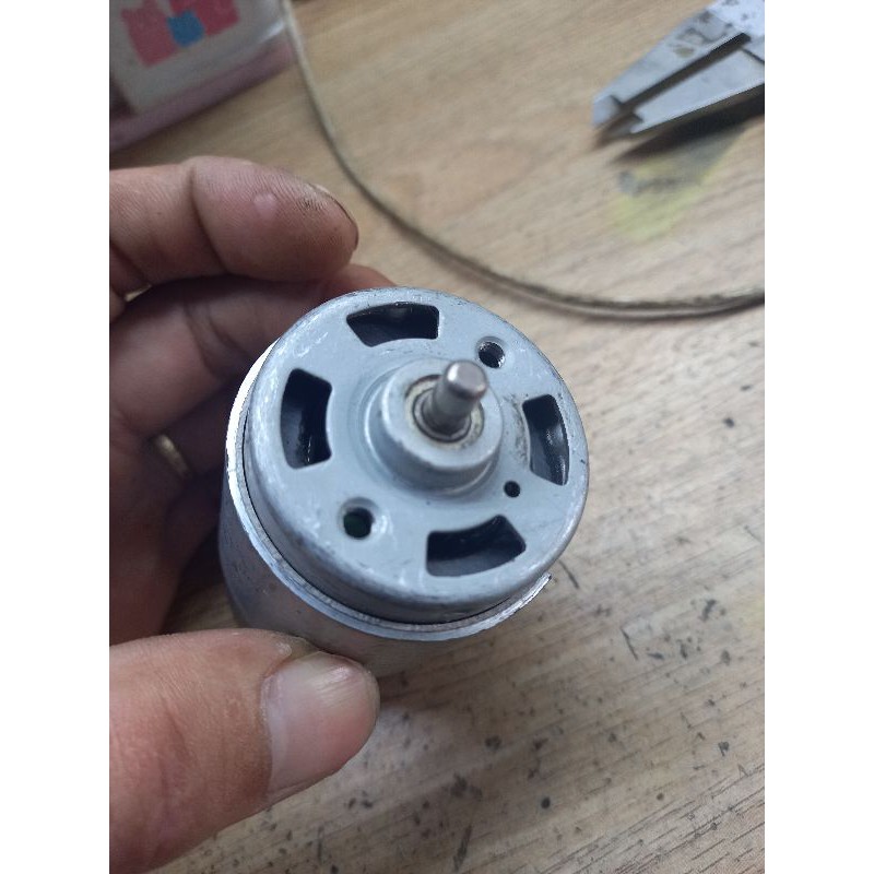 mô tơ DC 18V . 775