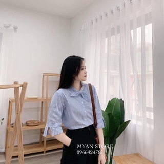 Áo kẻ xanh cổ nơ