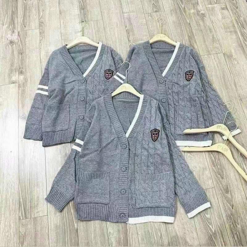 Áo cardigan len. kiểu dáng Hàn Quốc trẻ trung năng động. dễ phối đồ