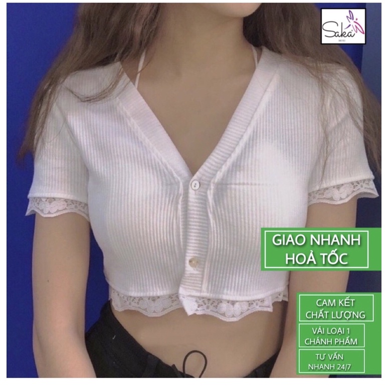 Áo croptop trắng đen tay ngắn phối ren nút giữa