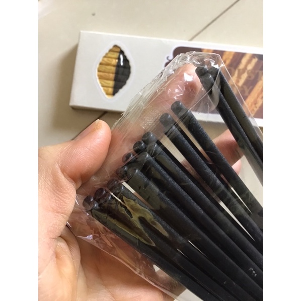 Hộp 10 đôi đũa vàng hợp kim chống mốc - đũa khảm mạ vàng cao cấp