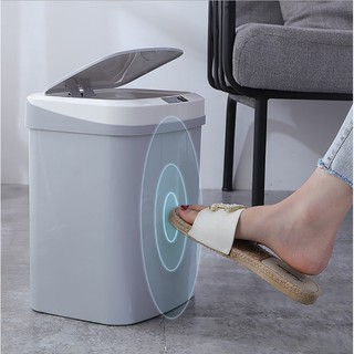 Thùng rác thông minh cảm ứng tự động đóng mở có sạc pin kèm dây sạc -  Thùng rác tự động đóng mở nắp