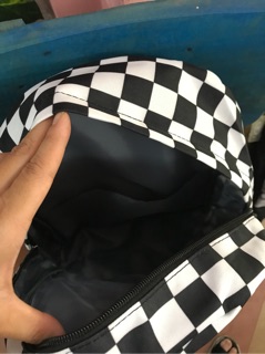 Ba lô kẻ caro