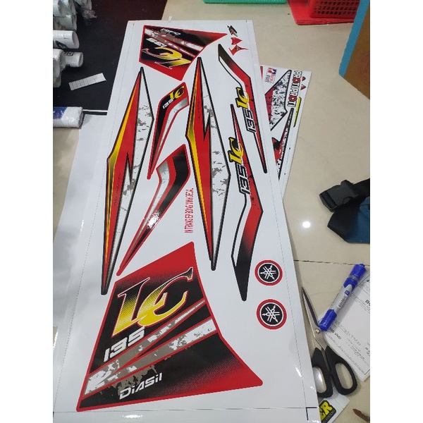 Tem Ex 135 Lc Zin 2011 Dán Xe Đỏ