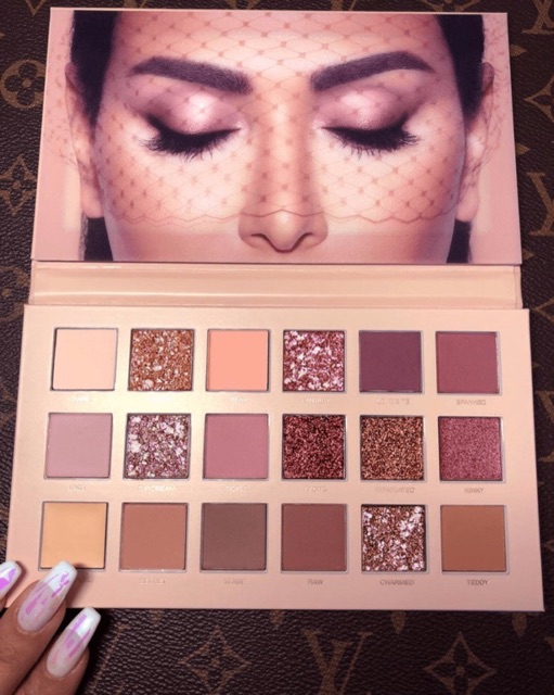 Bảng phấn mắt huda - nude