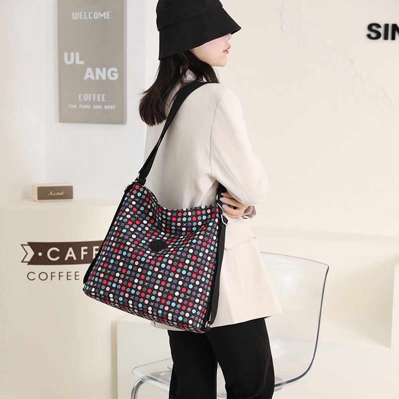 Ba Lô Đeo Vai Siêu Nhẹ Đa Năng Bằng Vải Nylon Thời Trang Cho Nữ