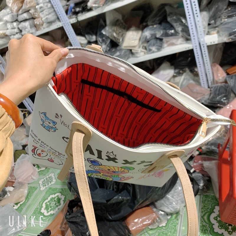 Túi Công Sở Đeo Chéo,Cầm Tay Nữ Hình Con Gấu Đáng Yêu Size 30