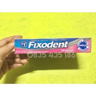 Keo dán răng giả Fixodent 68g