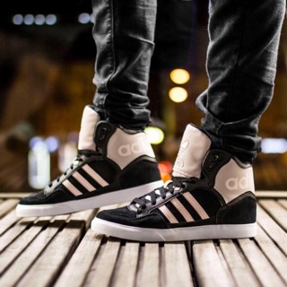 Xả kho giày thể thao adidas original size 39 1/2