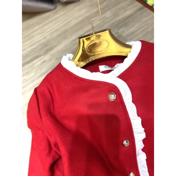 Thanh lý áo dạ hai màu đỏ và đen , chất vải dạ cao cấp