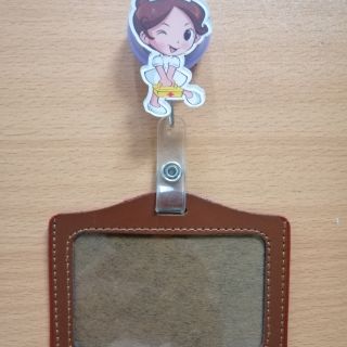 Combo (móc đeo thẻ tên + vỏ thẻ tên da)