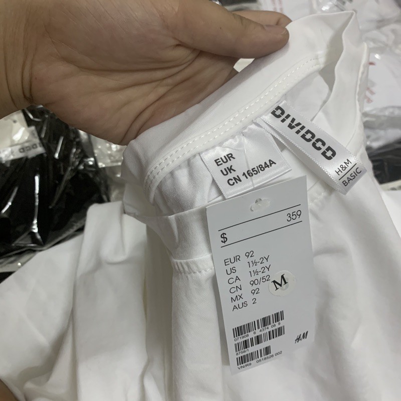 ÁO THUN NAM DÀI TAY CHẤT COTTON MỀM MÁT | BigBuy360 - bigbuy360.vn