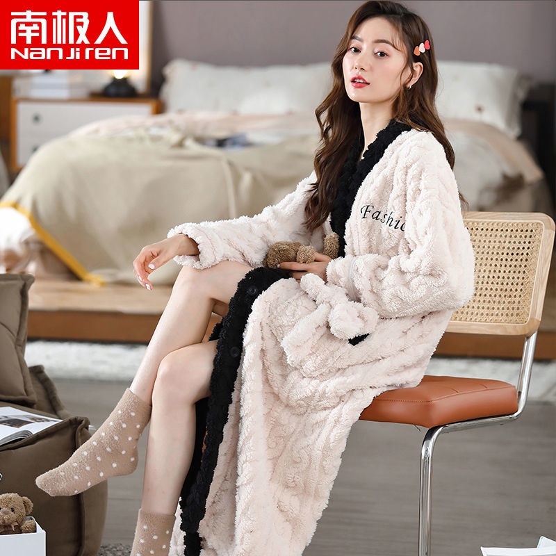 Áo Choàng Ngủ Chất Nỉ Ấm Áp Thời Trang Thu Đông Cho Nữ | BigBuy360 - bigbuy360.vn