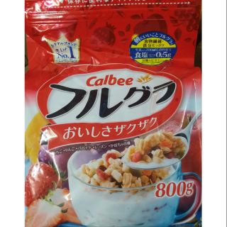 Ngũ cốc calbee 800g date