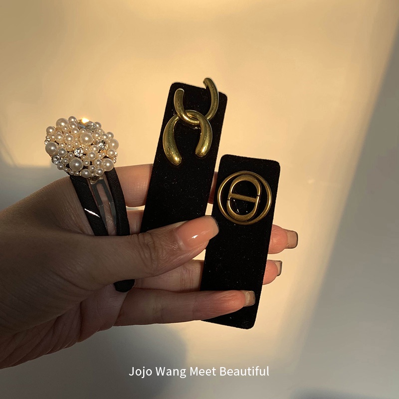 Kẹp Tóc Nhung Đen Đính Ngọc Trai Nhân Tạo Thời Trang Dành Cho Nữ