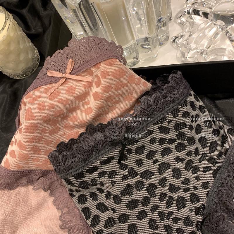 Quần lót cotton phối ren huyền thoại loài báo | BigBuy360 - bigbuy360.vn