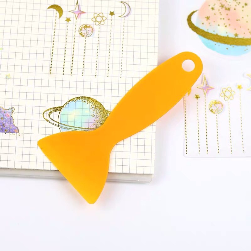 Dao chiết dạng bút và dụng cụ miết thẳng washi tape/stickers dùng với sổ chiết hoặc giấy chiết