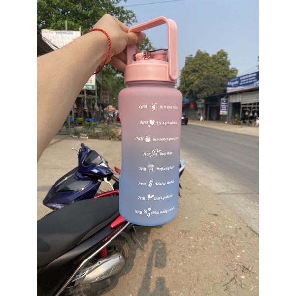 Bình thuỷ tinh màu Dung Tích 450ml Hello Master / Bình Đựng Nước Có Dây Xách