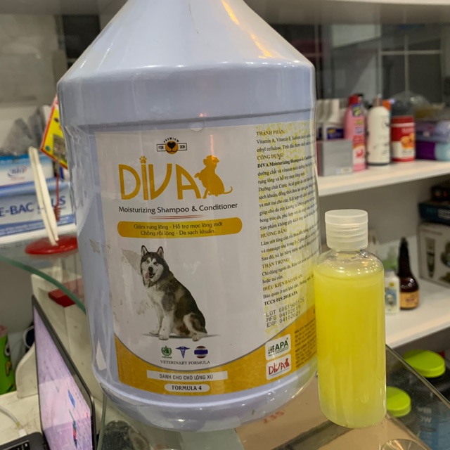 Sữa tắm cho chó DIVA vàng 100ml chiết