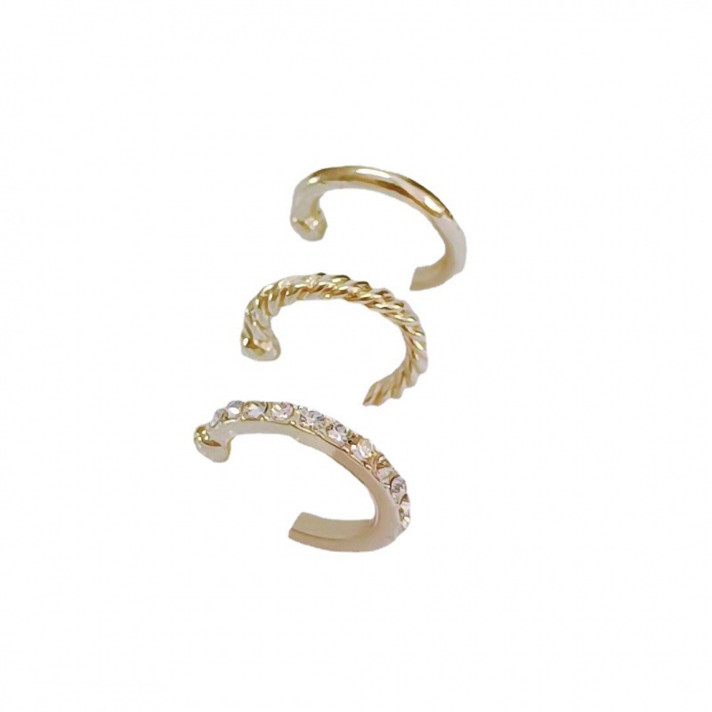 Khuyên tai dạng kẹp đơn giản phong cách Hồng Kông cổ điển