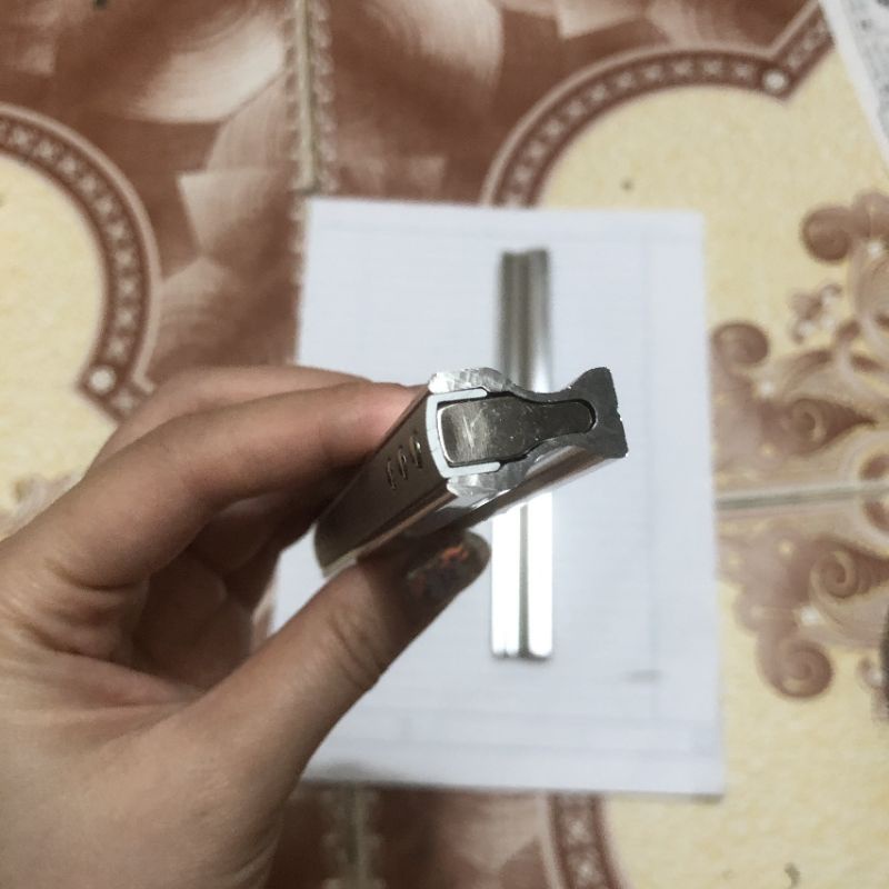Tay co/ tay nắm tủ ba chấm inox cao cấp