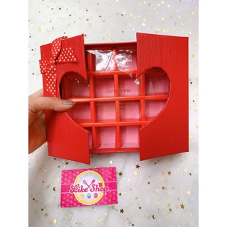 Hộp đựng socola vuông nắp mở 16 ô