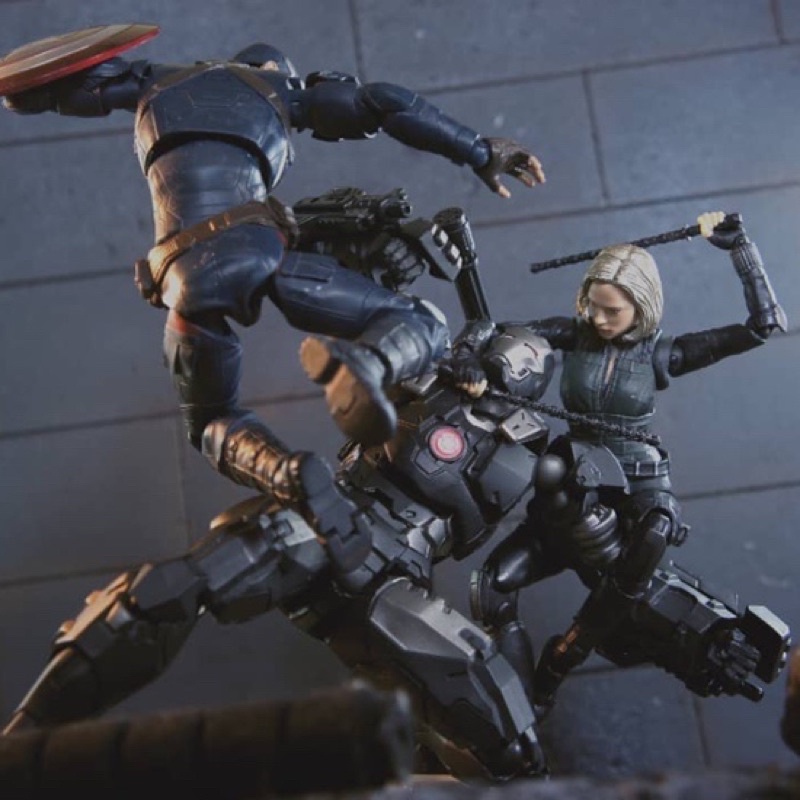 Mô hình Action figure Black Widow trong Avenger Infinity War