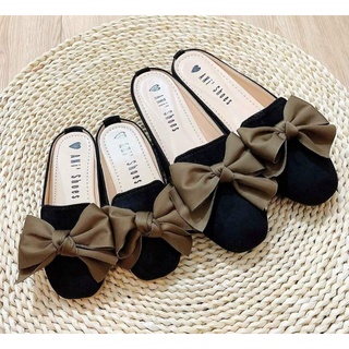 Sục đôi mẹ và bé da lộn