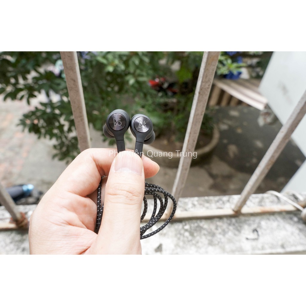 TAI NGHE CHÍNH HÃNG LG V30 B&O - TUYỆT TÁC XỨ KIM CHI