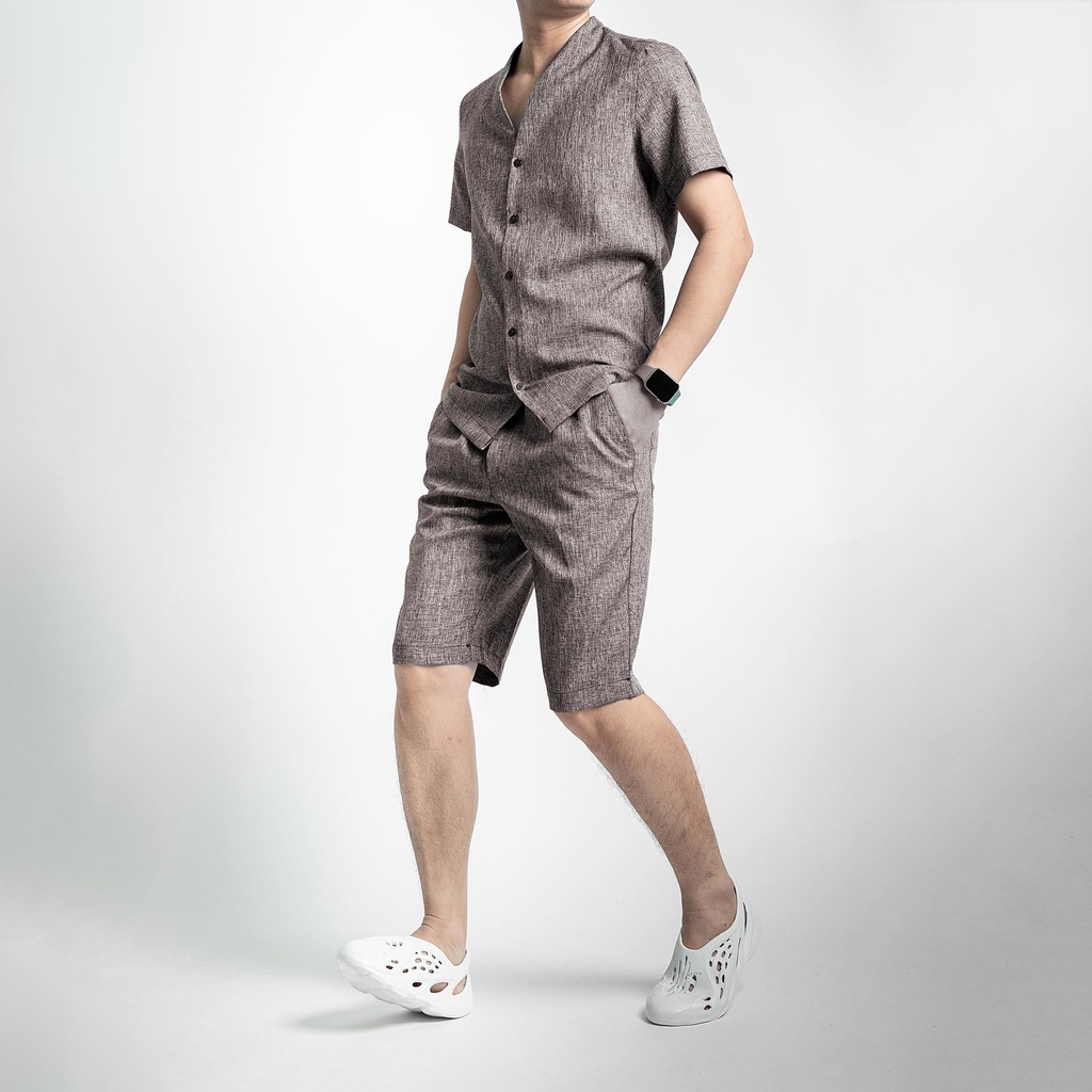 Bộ cộc hè  nam  sơ mi cổ đức KT19 vải lụa cao cấp từ chất vải đến đường may cho ae,siêu thoáng mát.