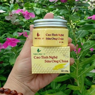 Cao Tinh bột nghệ sửa ong chúa