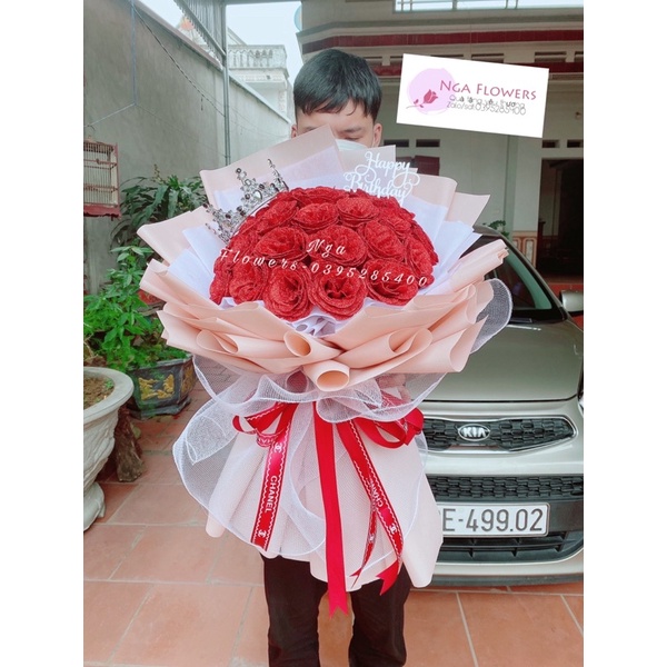 Bó Hoa Nhũ 30 Bông Kèm Vương Miện