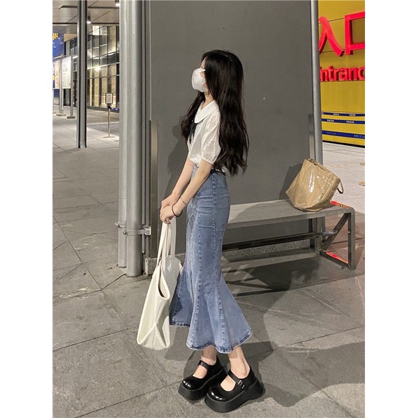 Chân váy jeans nàng tiên cá xinh đẹp mẫu mới nhất mùa xuân hè 2023 phong cách Hàn Quốc