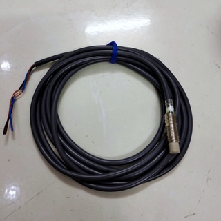 Cảm biến tiệm cận E2E-X2ME1-Z 2M