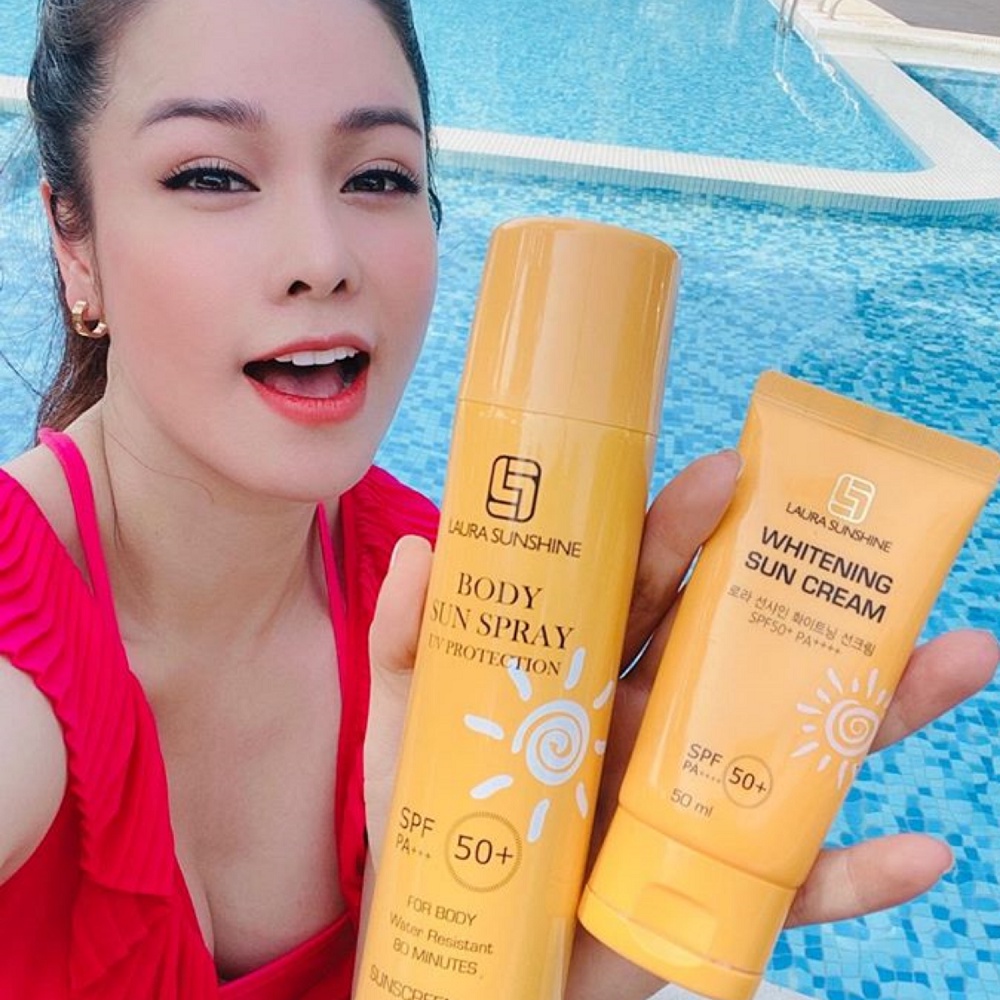 Xịt chống nắng toàn thân Nhật Kim Anh - Laura sunshine body sun spray spf50+ pa+++