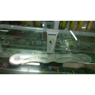 Khuôn vẽ lông mày 2 in 1