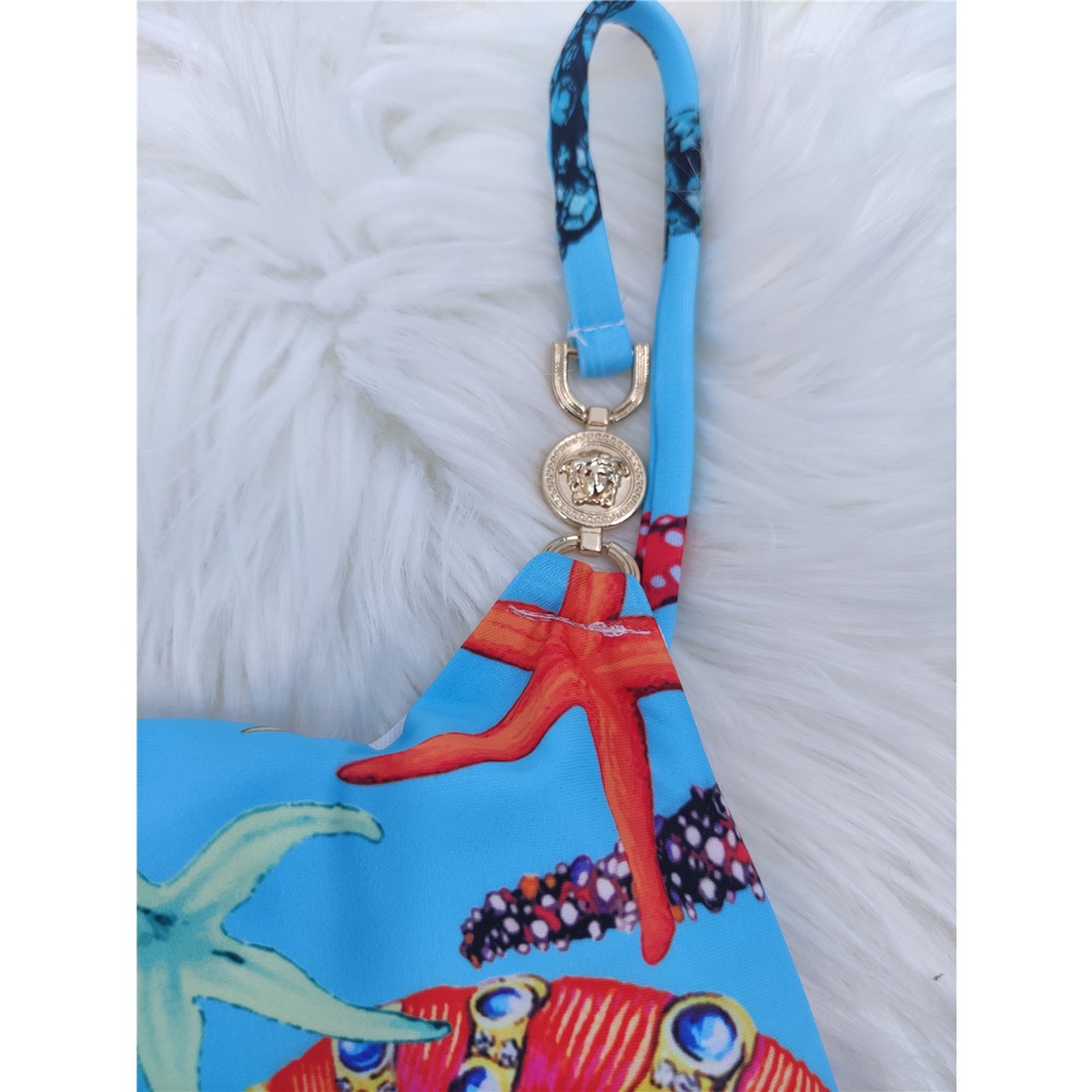 Bộ Đồ Bơi Bikini Màu Xanh Dương In Logo Versace Thiết Kế Sang Trọng Thời Trang Mùa Hè Quyến Rũ Cho Nữ