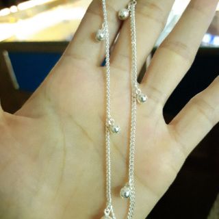 Lắc chân bạc