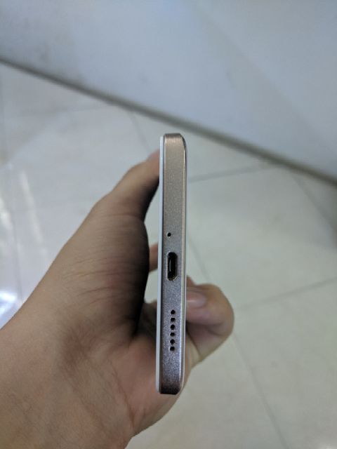 Điện Thoại SHARP MS1 2Sim chiến GAME Mobile ngon lành | BigBuy360 - bigbuy360.vn