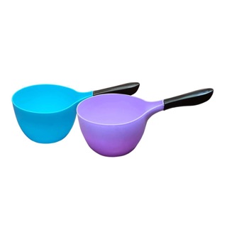 Gáo múc nước quai đen