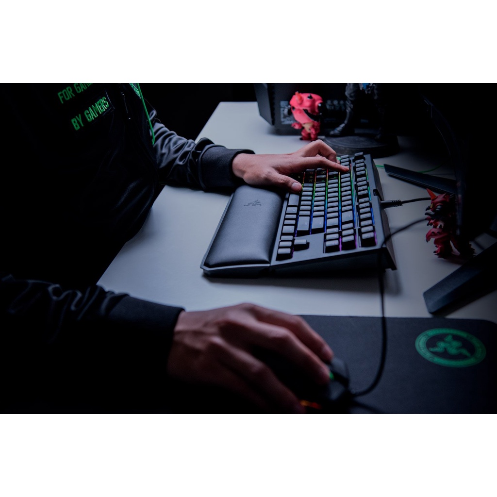 Bàn phím cơ RAZER BLACKWIDOW TOURNAMENT EDITION CHROMA V2
