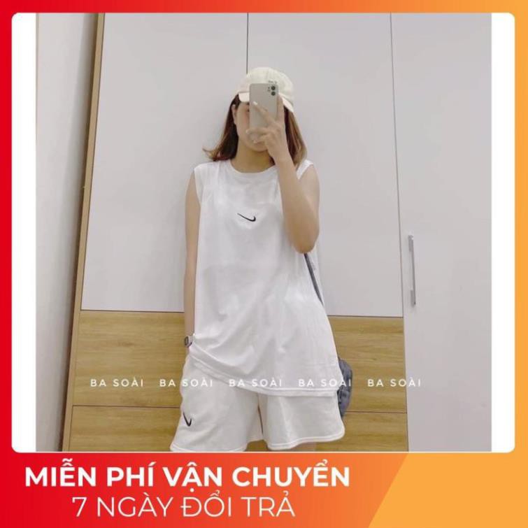 Bộ Thể Thao Nữ 3 Lỗ Logo Ngực , Áo Quần Cộc Nữ Dáng Sport 3 Màu X010