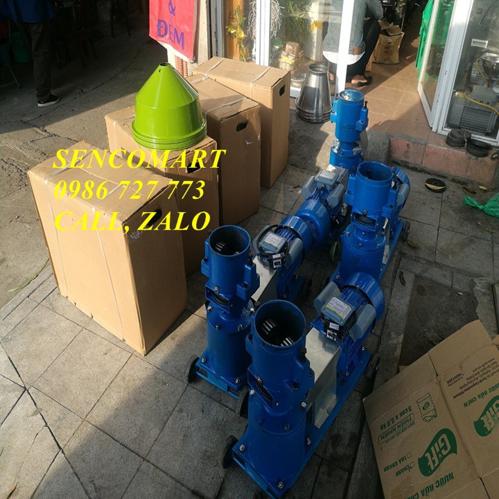 Máy Ép Cám Viên Cho Gà Vịt, Máy Ép Cua Ốc Thành Cám SC150K