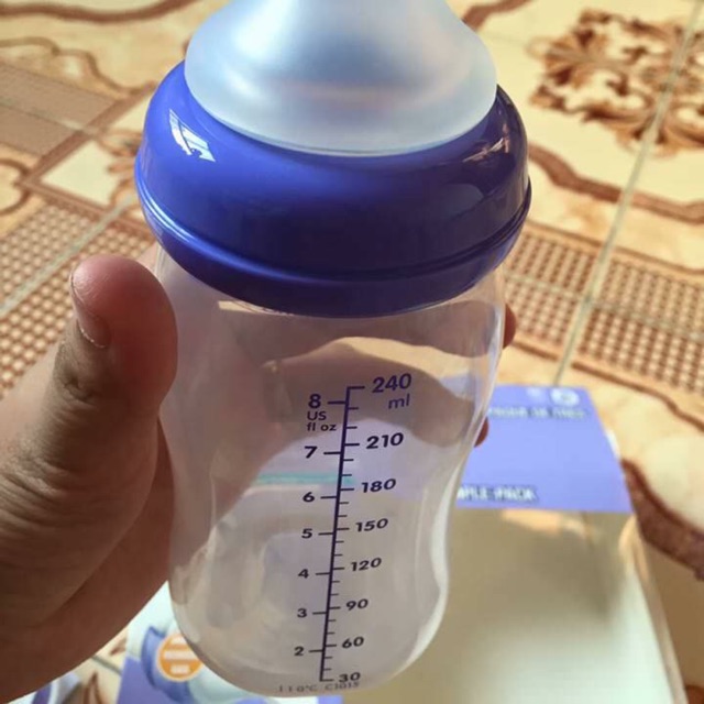 bình sữa lashino 240ml