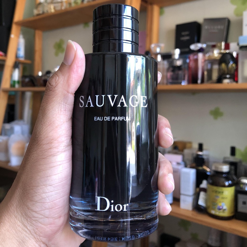 Nước Hoa Nam Sauvage Eau De Toilette Hương Thơm Bí Ẩn Quyến Rũ Đầy Nam Tính.