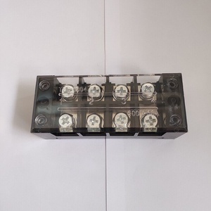 Domino khối đen đấu dây 3P, 4P, 6P, 12P loại 15A, 25A