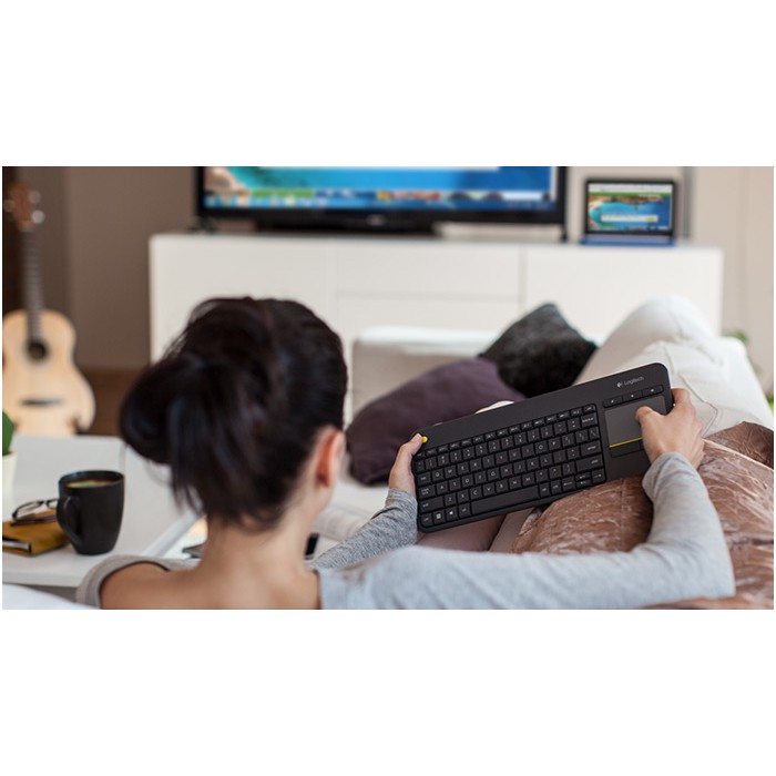 Bàn phím không dây Logitech K400 Plus cho Smart TV laptop